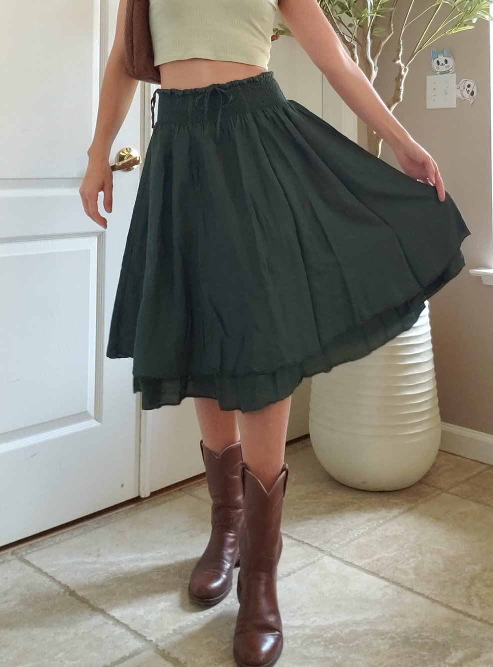IPSA Size 2 Green Knee Length Layered Silk Blend Skirt